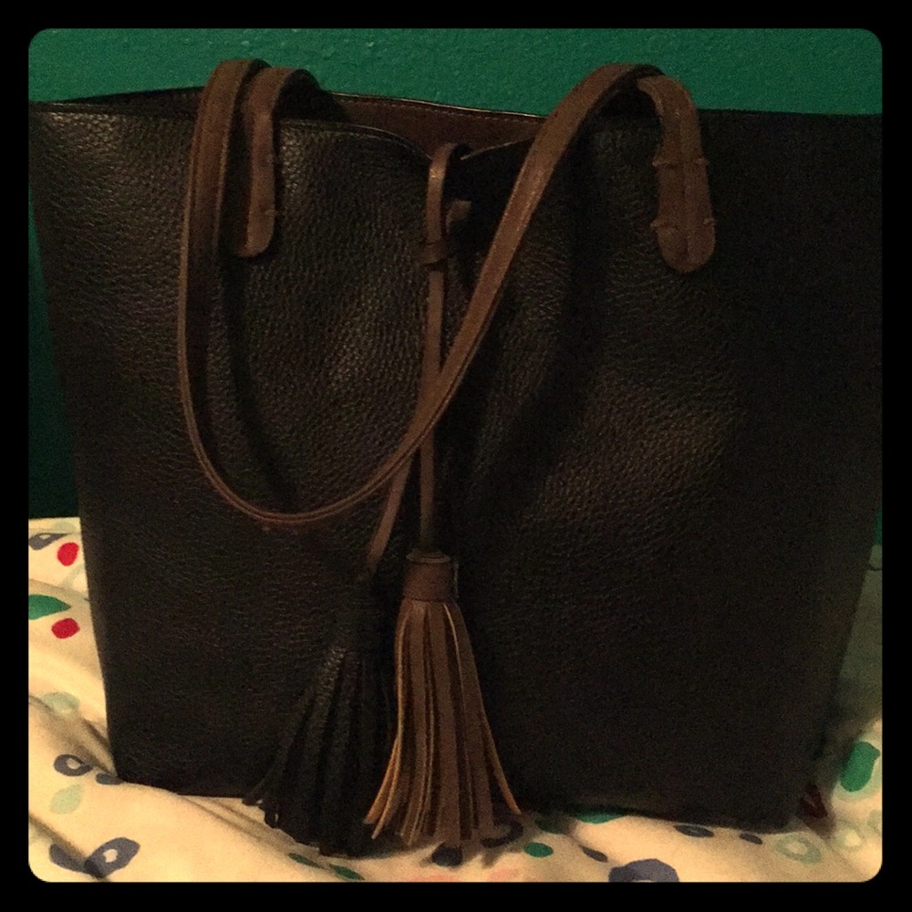 Reversible purse.